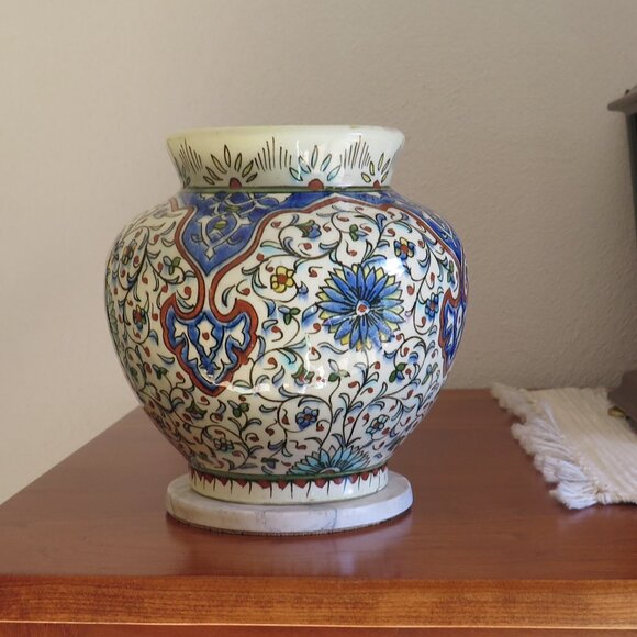 Vintage Turkish Handmade Kütahya Pottery Vase, Iznik Design - Picture 6 of 11